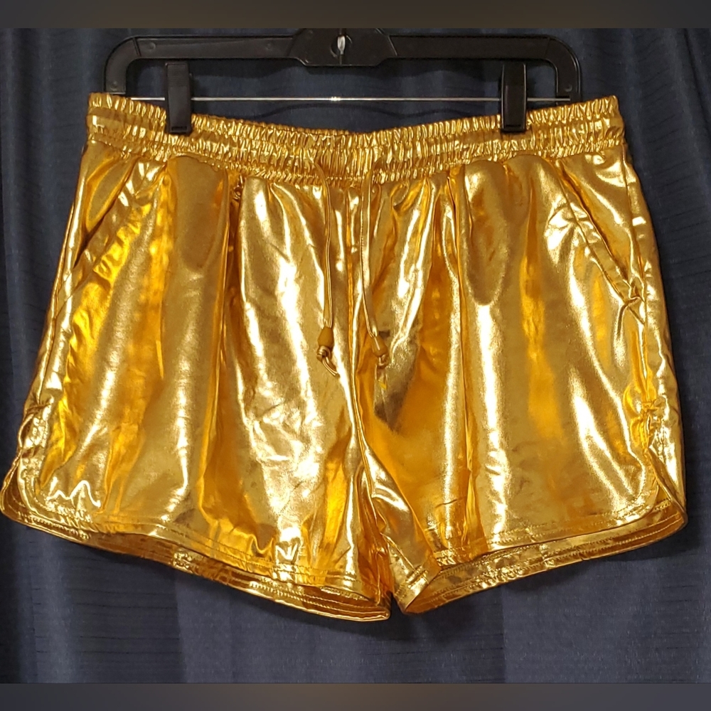 HOT shorts